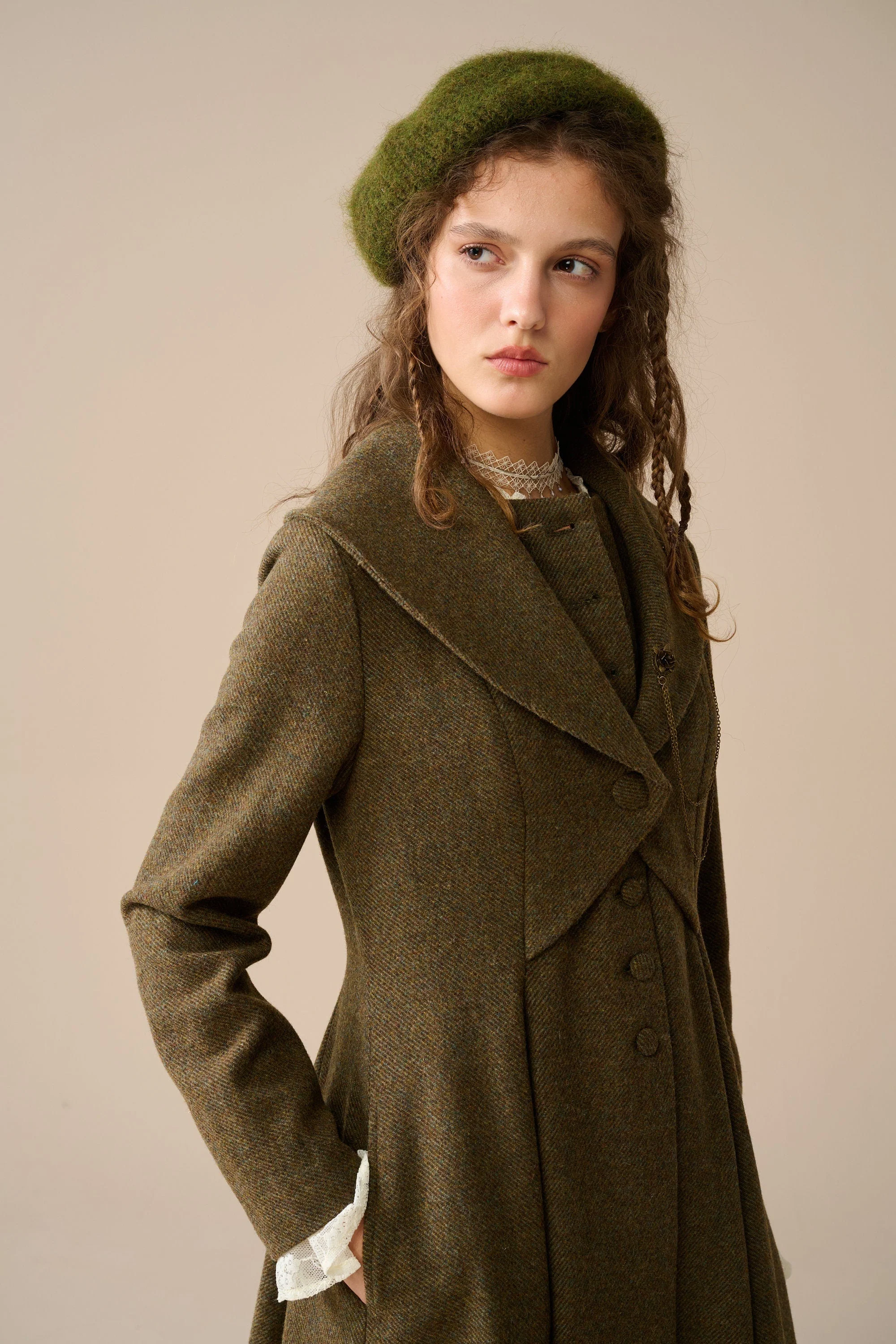 Gemma 17 | 100% wool victorian coat - Image 13