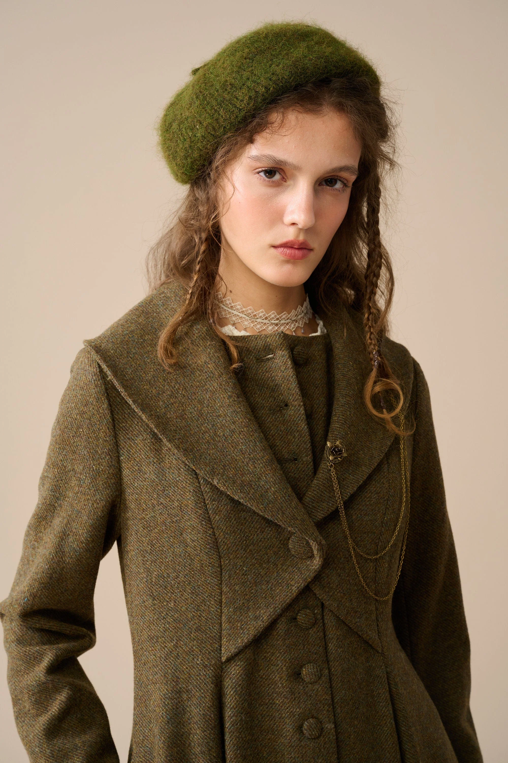 Gemma 17 | 100% wool victorian coat - Image 8