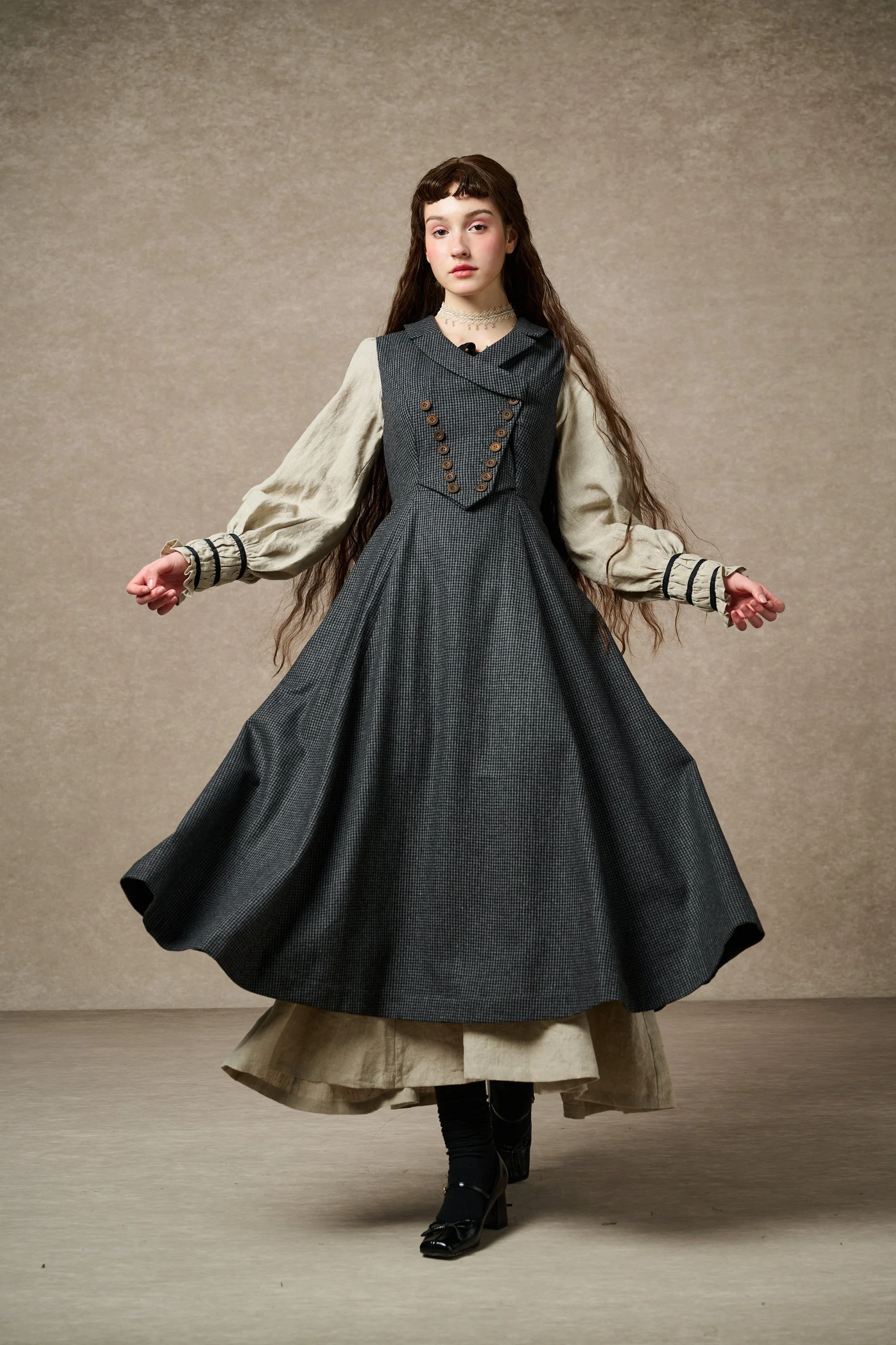 Helen 17| Vintage wool dress - Image 21