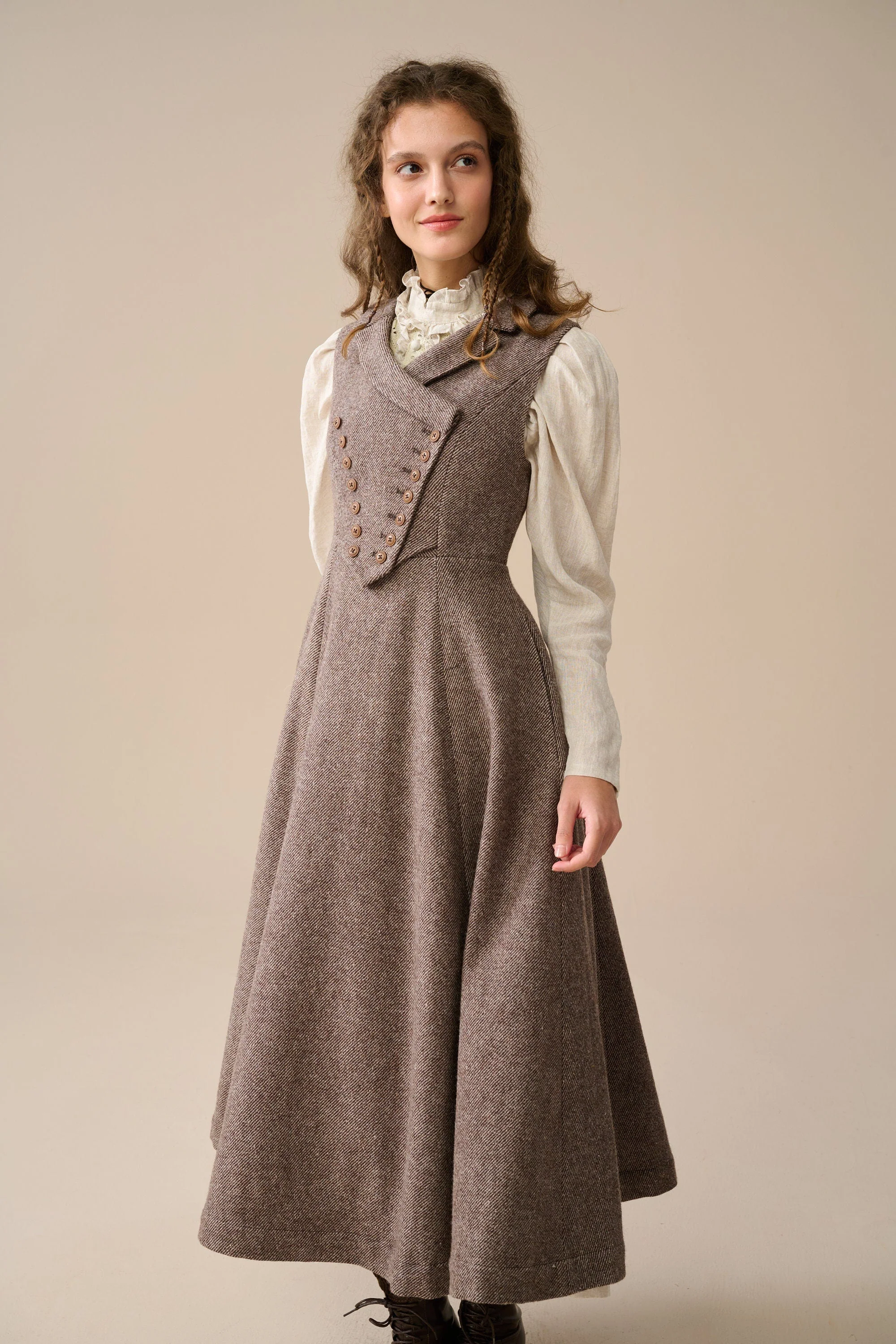 Helen 17| Vintage wool dress - Image 17