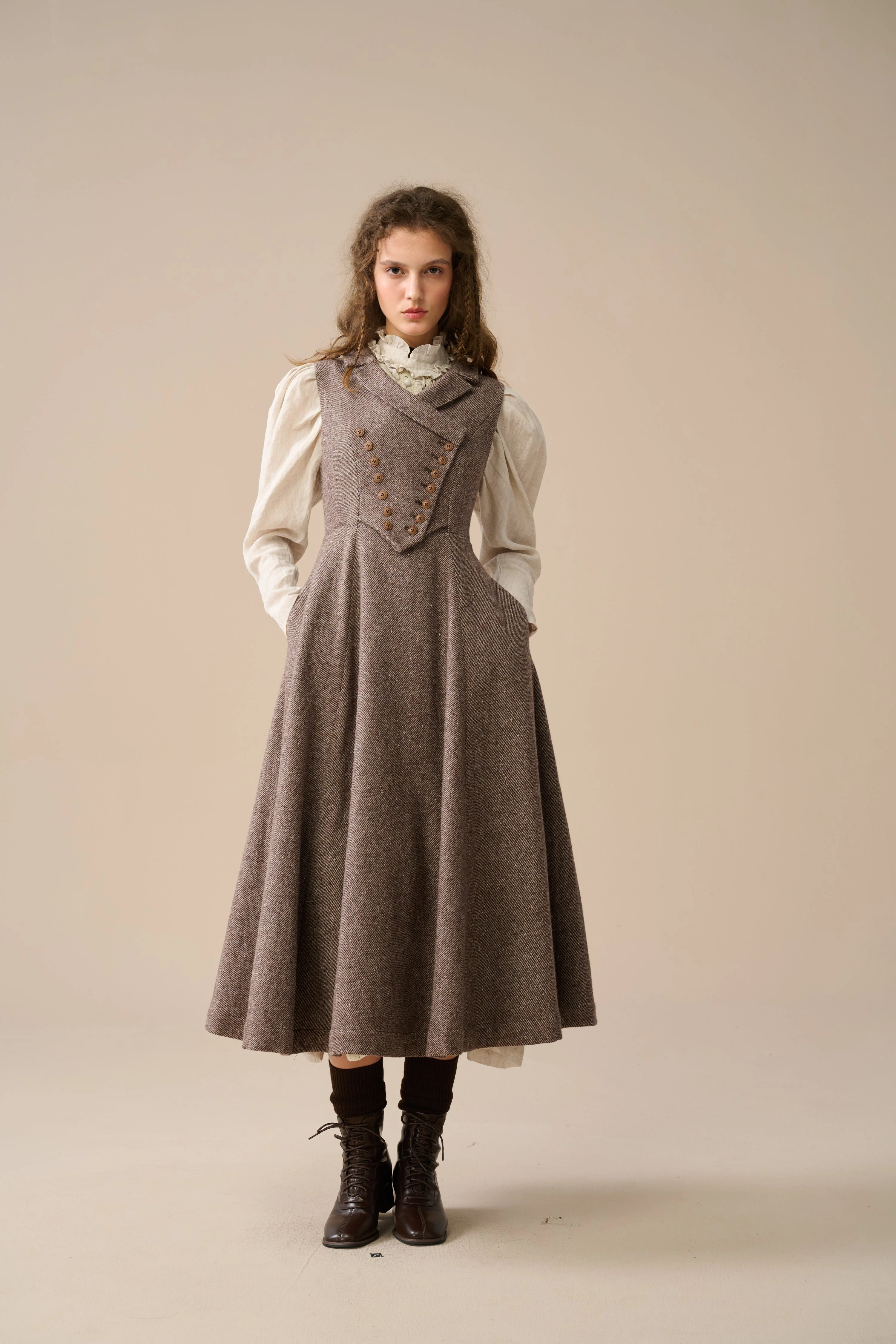 Helen 17| Vintage wool dress - Image 23