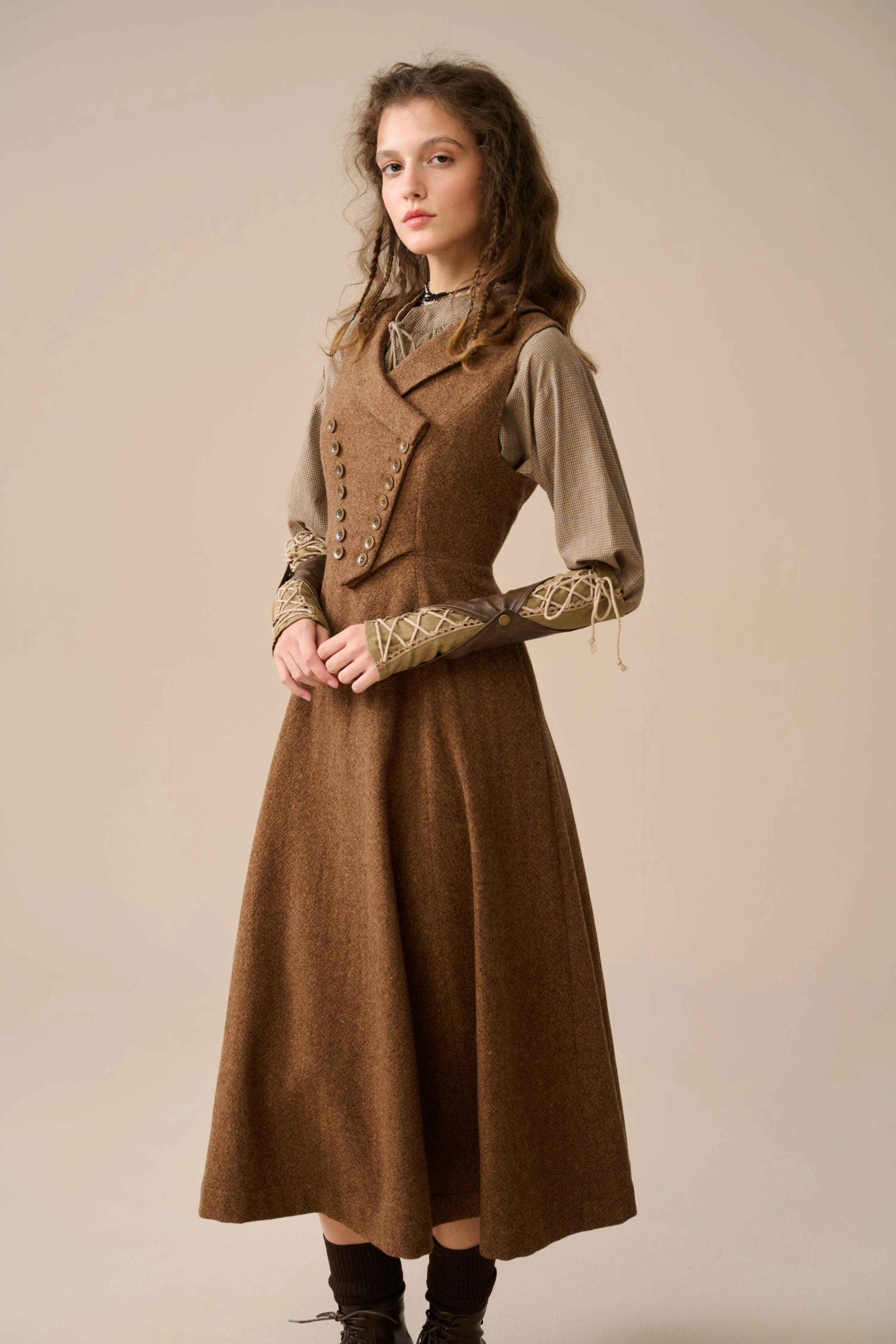 Helen 17| Vintage wool dress - Image 24