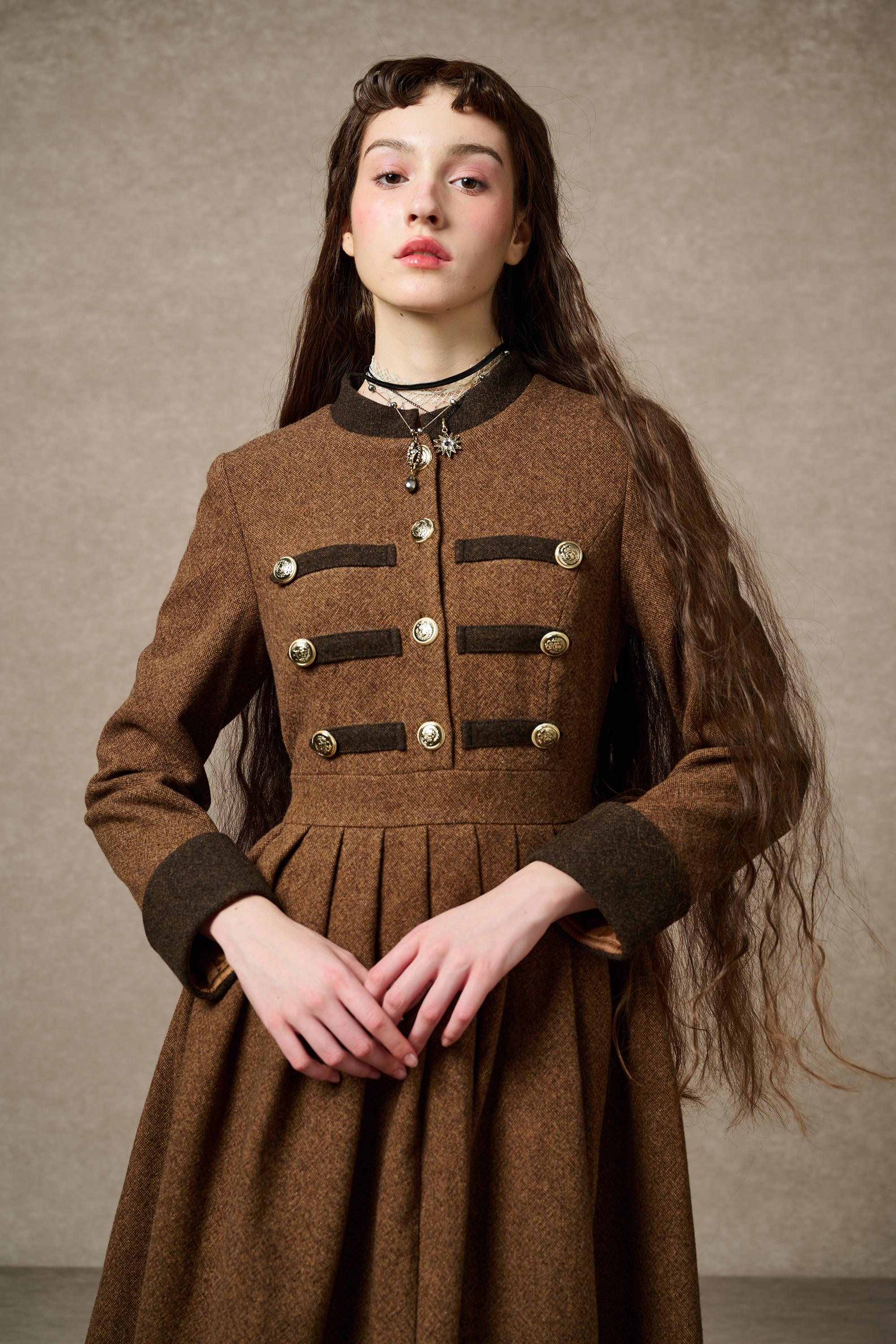 Willow 27 | green wool dress - Image 3