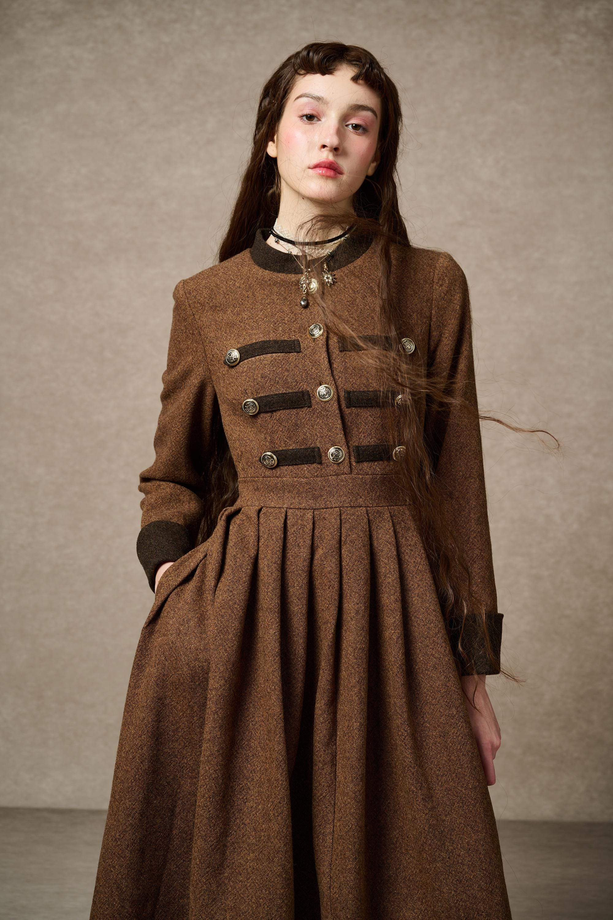 Willow 27 | green wool dress - Image 8