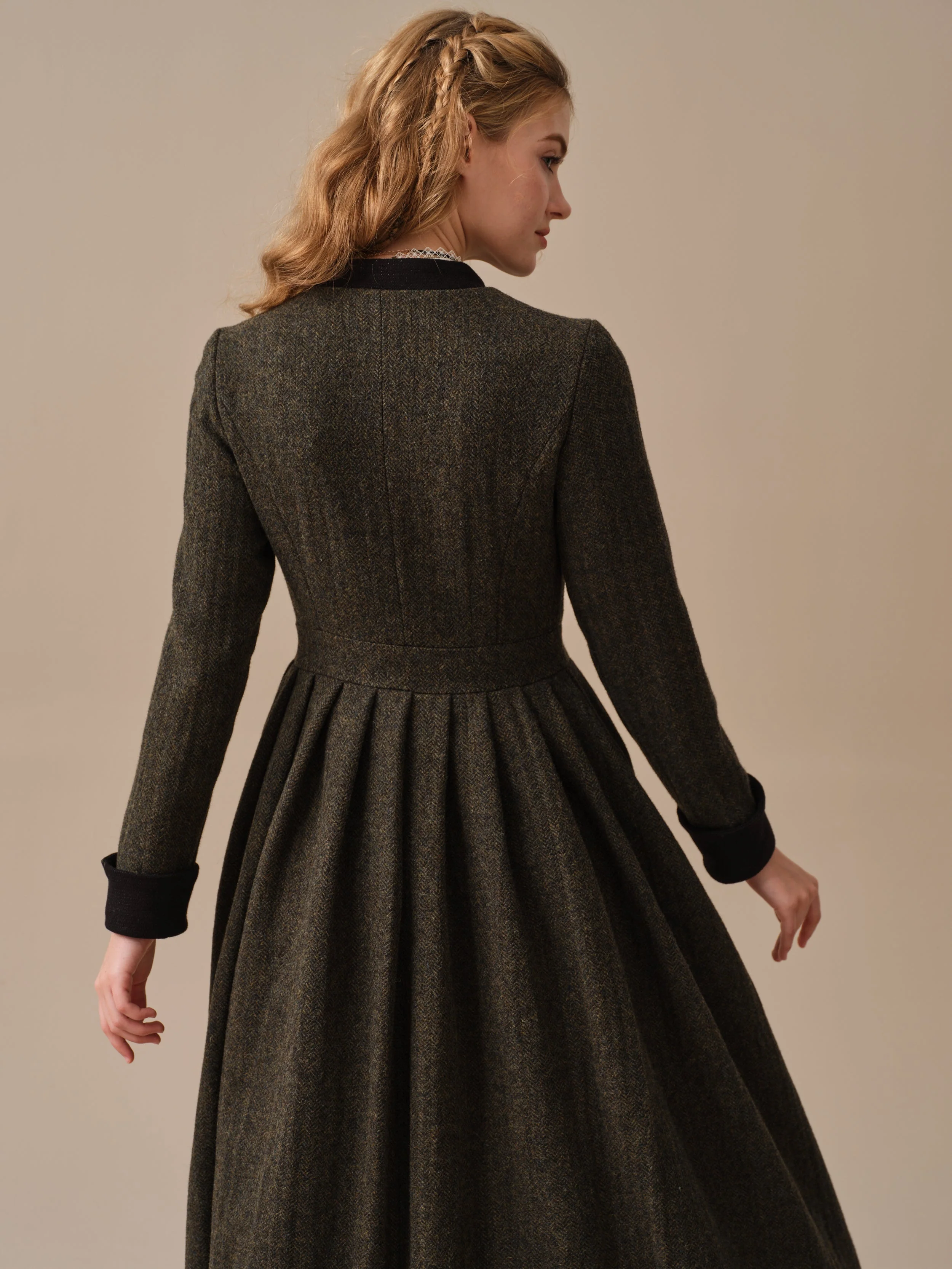 Willow 27 | green wool dress - Image 11
