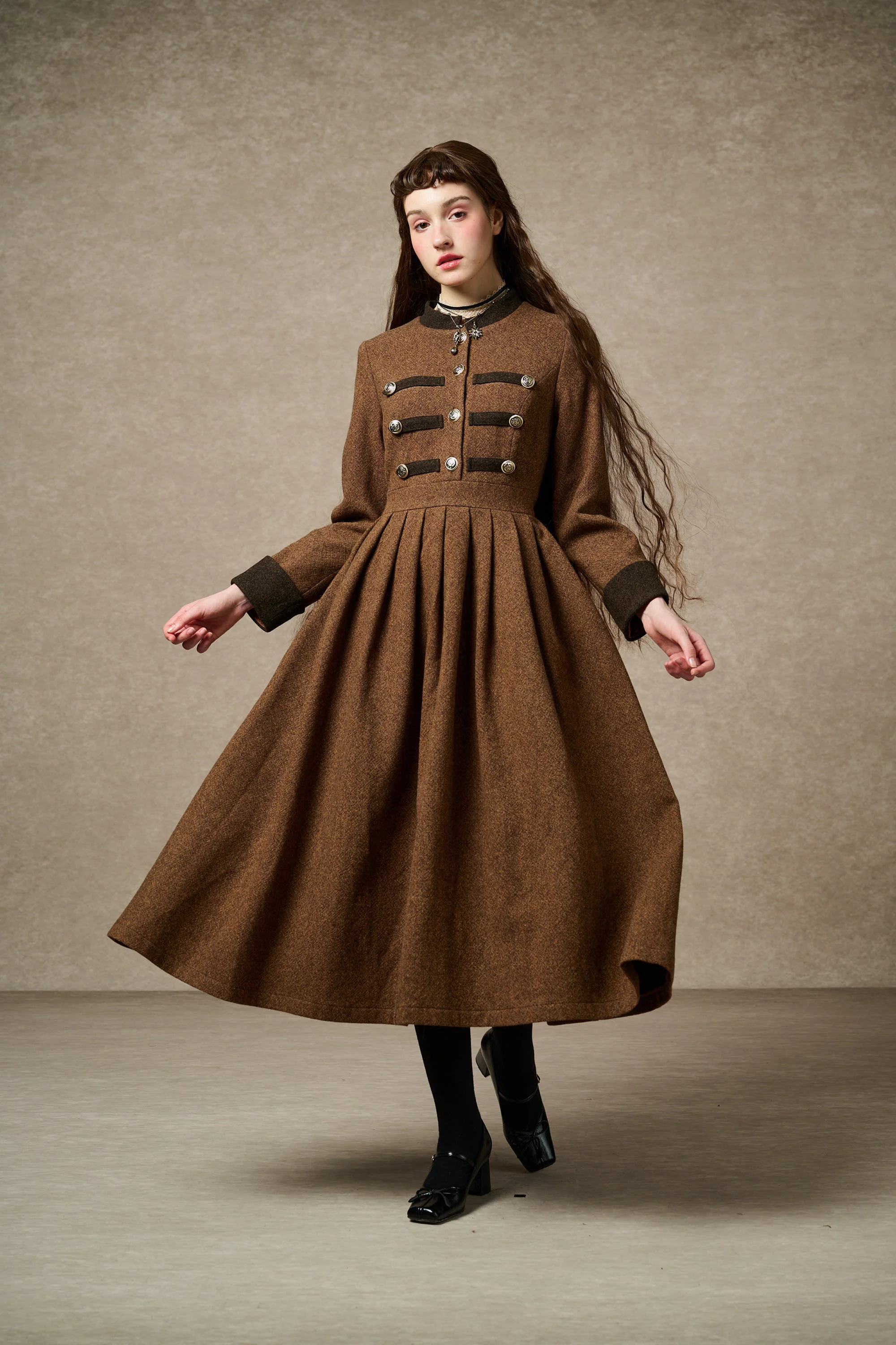 Willow 27 | green wool dress - Image 12
