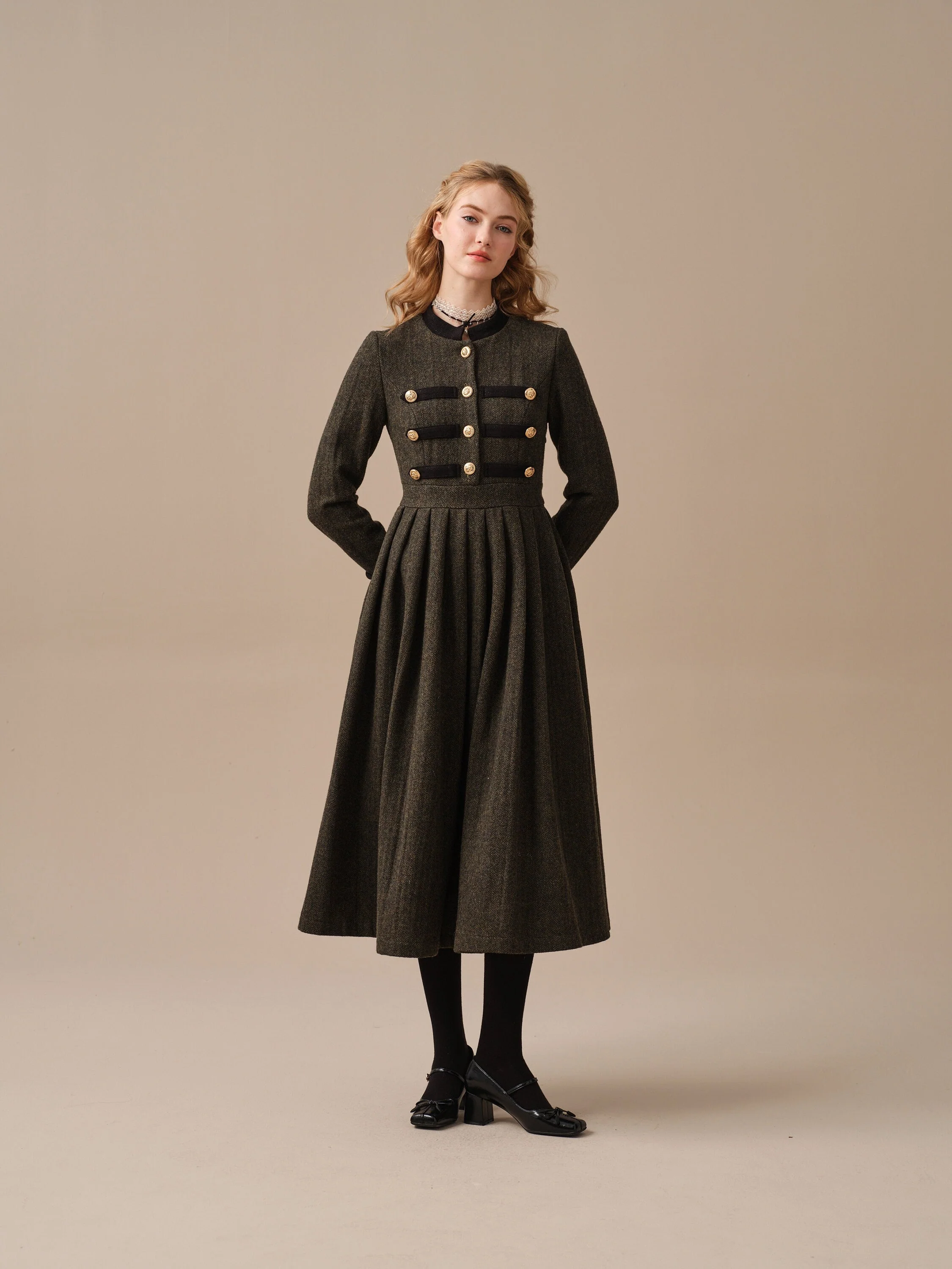 Willow 27 | green wool dress - Image 7