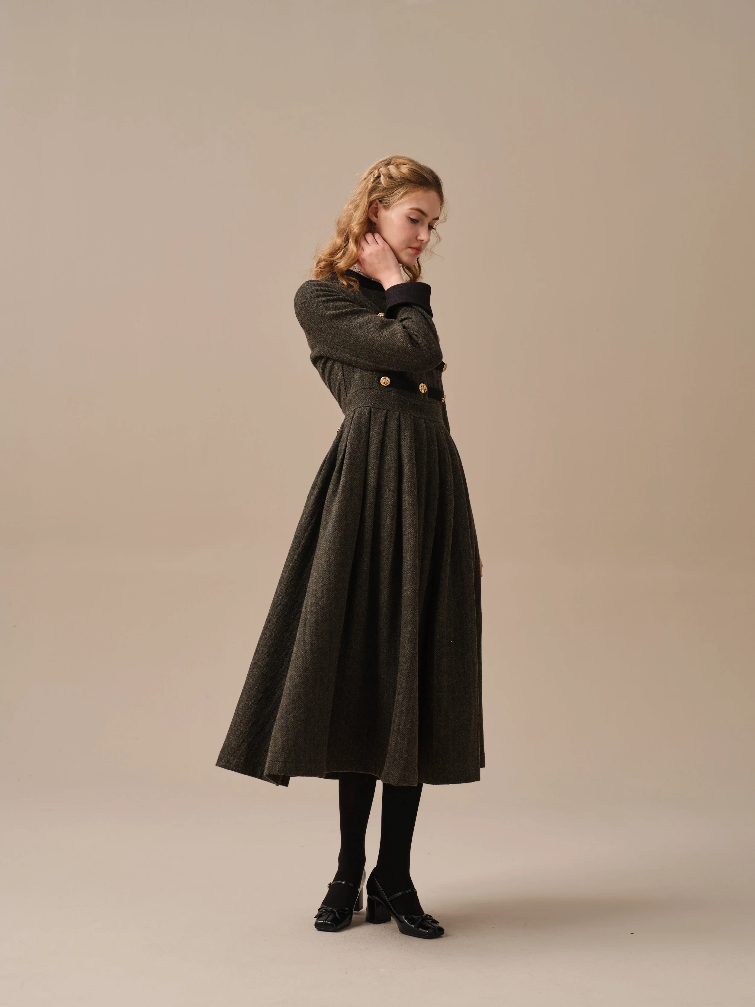 Willow 27 | green wool dress - Image 9