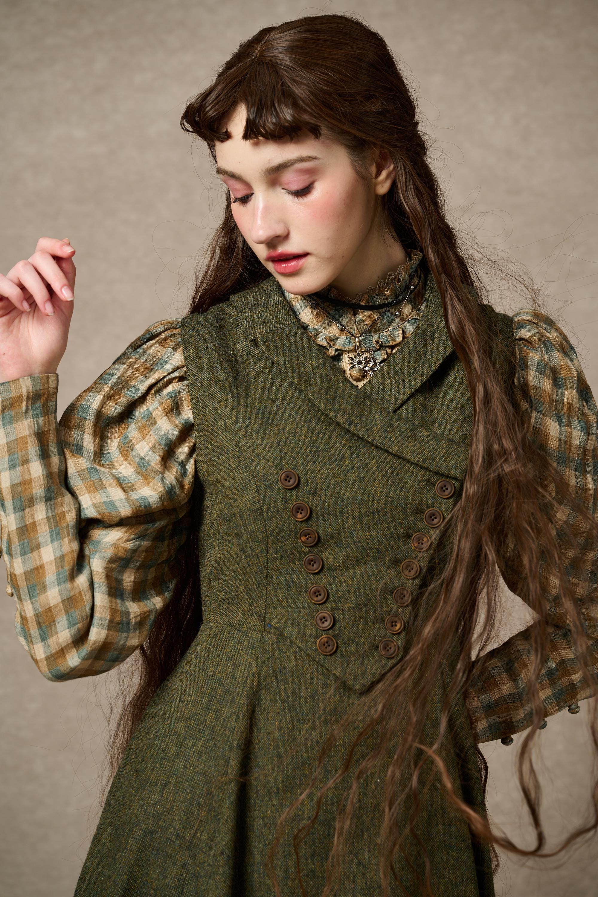 Helen 17| Vintage wool dress - Image 8