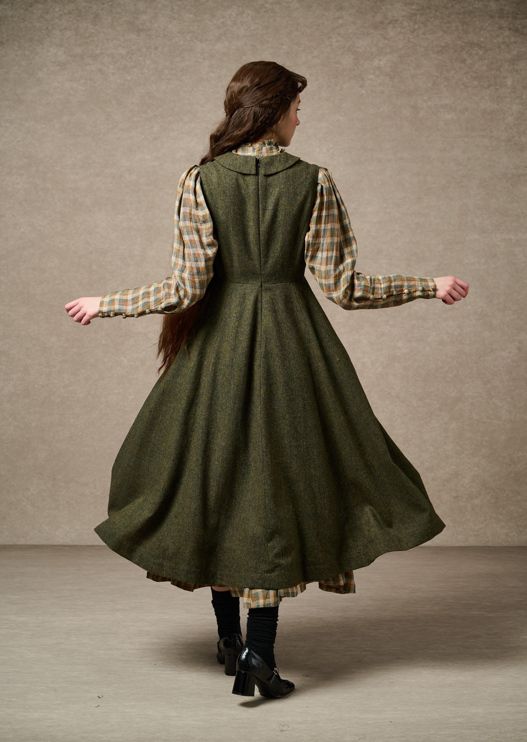 Helen 17| Vintage wool dress - Image 9