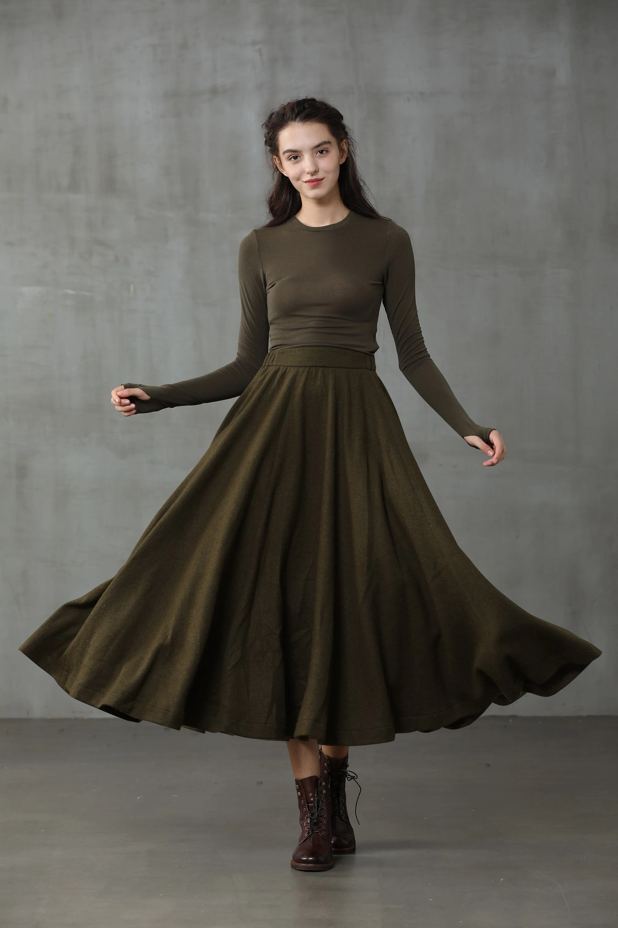 The Soft Lawn 12 | Midi Wool Skirt - Image 12