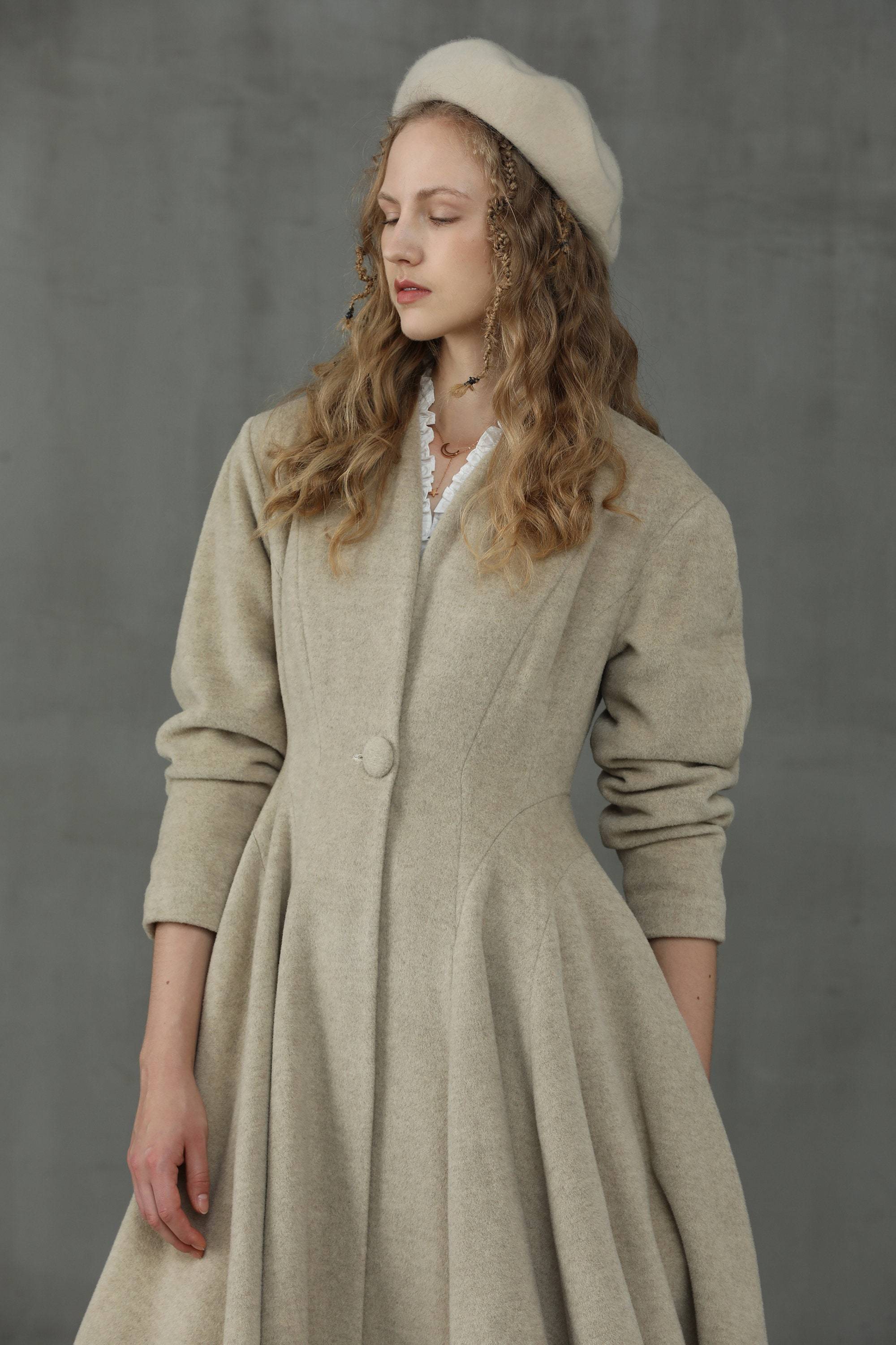 LITTLE WOMEN 22 | WOOL COAT IN BLACK - Image 19